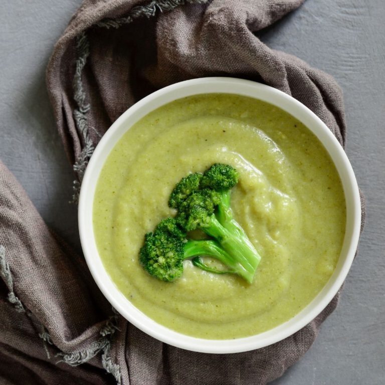 Read more about the article Broccoli Cream Soup Recipe