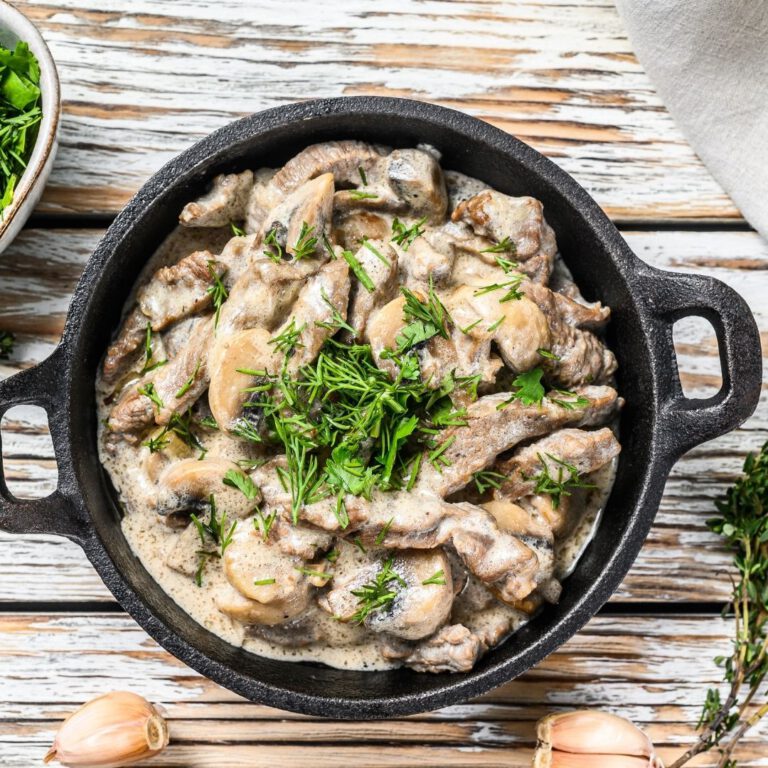 Read more about the article Classic Beef Stroganoff Recipe