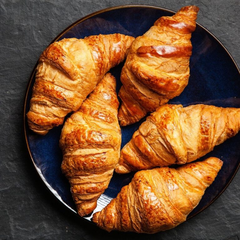 Read more about the article Croissants Recipe