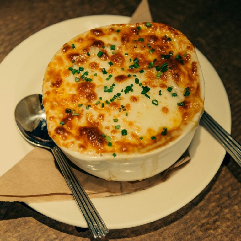 Read more about the article French Onion Soup Recipe