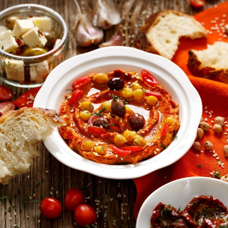 Read more about the article Hummus with Sun-Dried Tomatoes and Olives Recipe