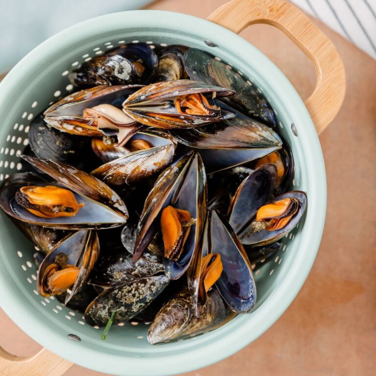 Read more about the article Moules Marinières Recipe