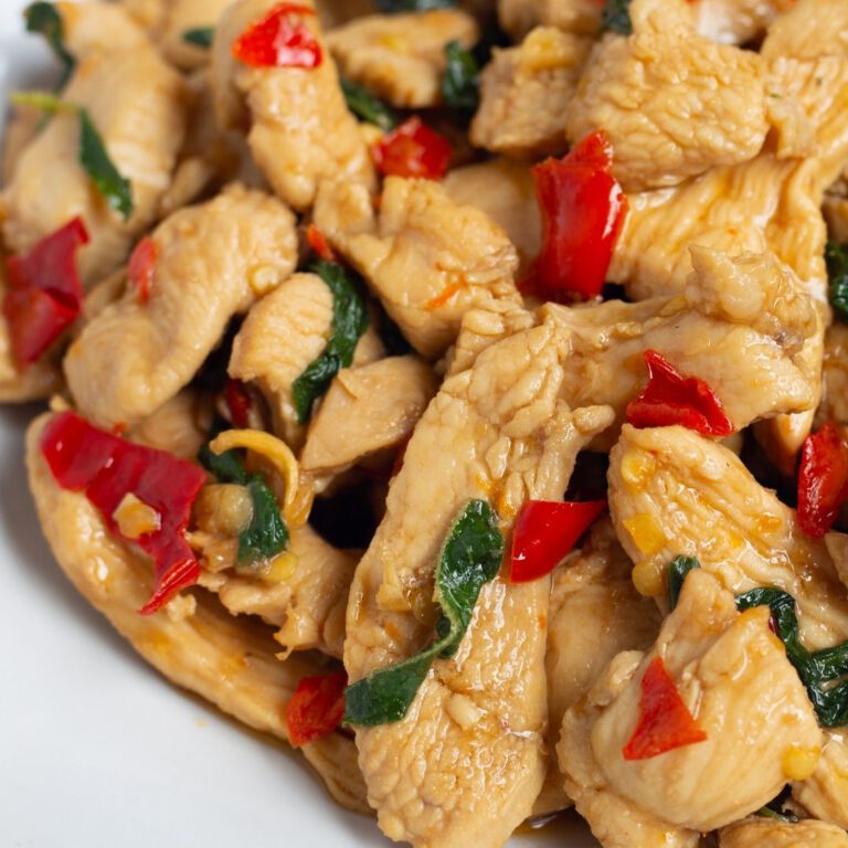 Read more about the article Thai Basil Chicken Recipe