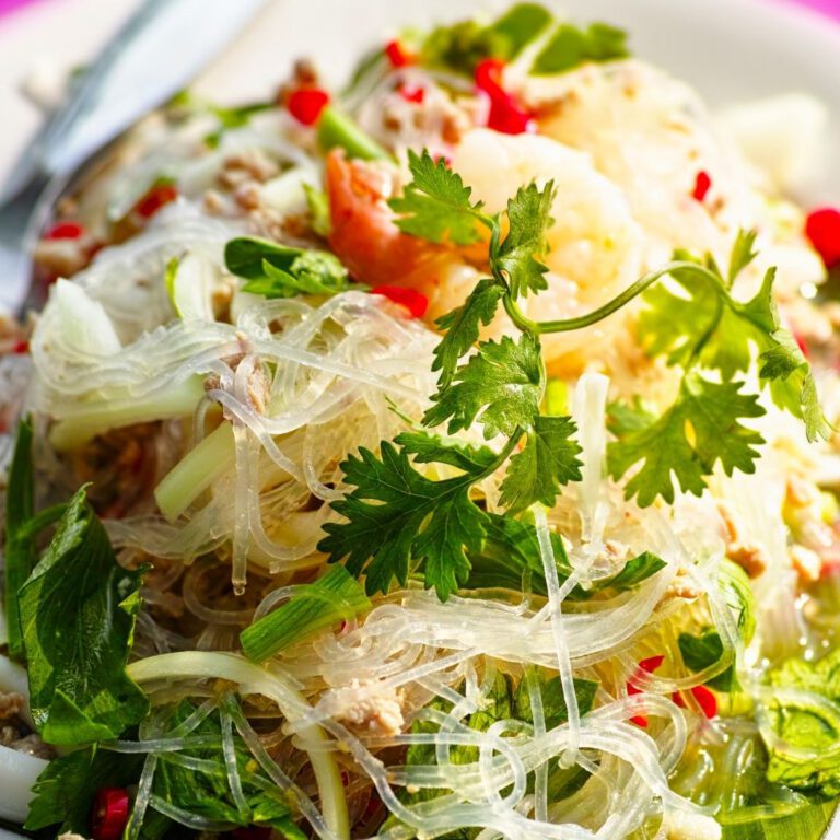 Read more about the article Thai Glass Noodle Salad Recipe