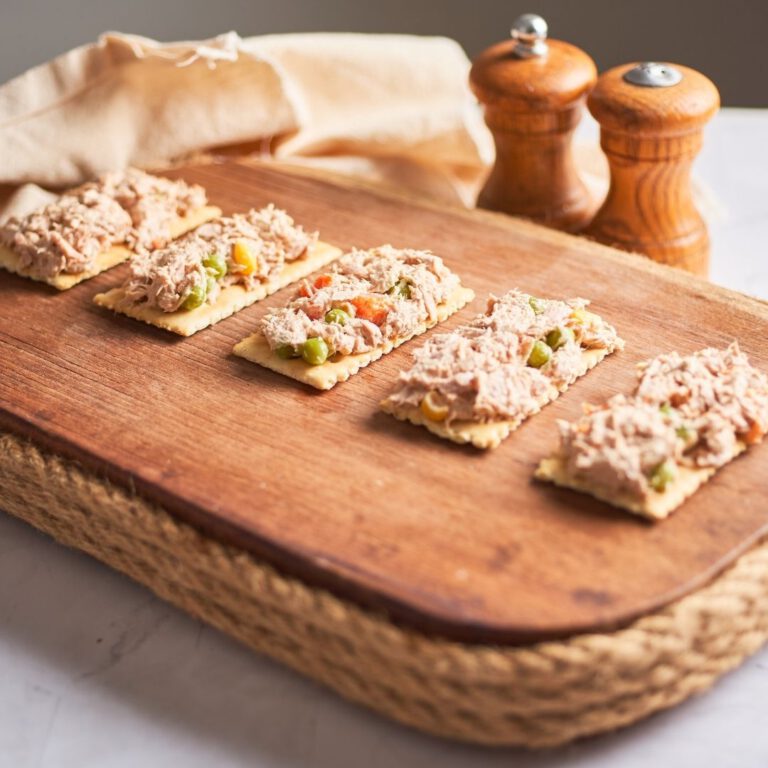 Read more about the article Tuna Salad on Crackers Recipe