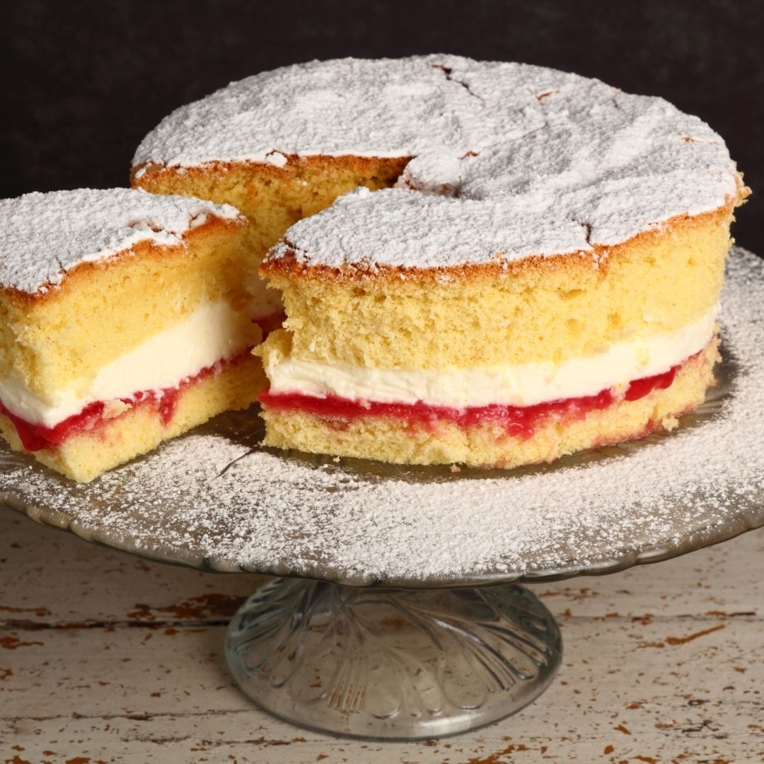 You are currently viewing Victoria Sponge Cake Recipe